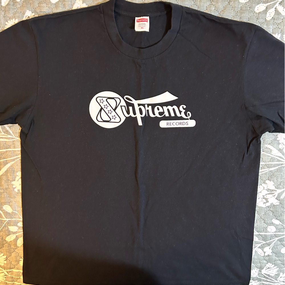 Supreme Black Short Sleeve Tee NWOT!!! GREAT DEAL!!!